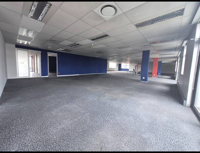1,386M² OFFICE TO LET IN RIVONIA